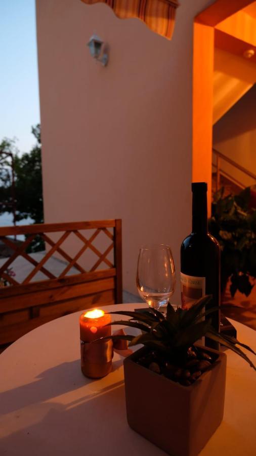 Porat Apartment Starigrad Exterior photo