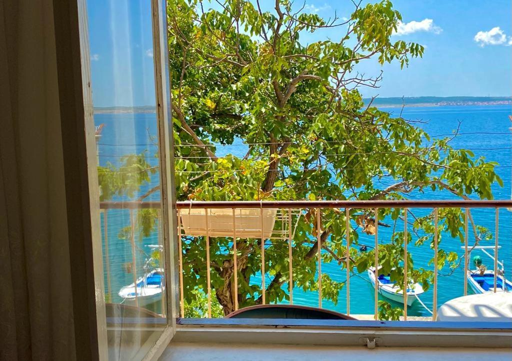 Porat Apartment Starigrad Exterior photo